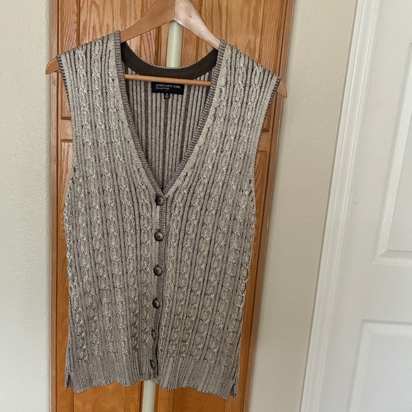 NWOT Jones NY Collection Beige/Grey Cable Knit Vest Sz M - Picture 1 of 5